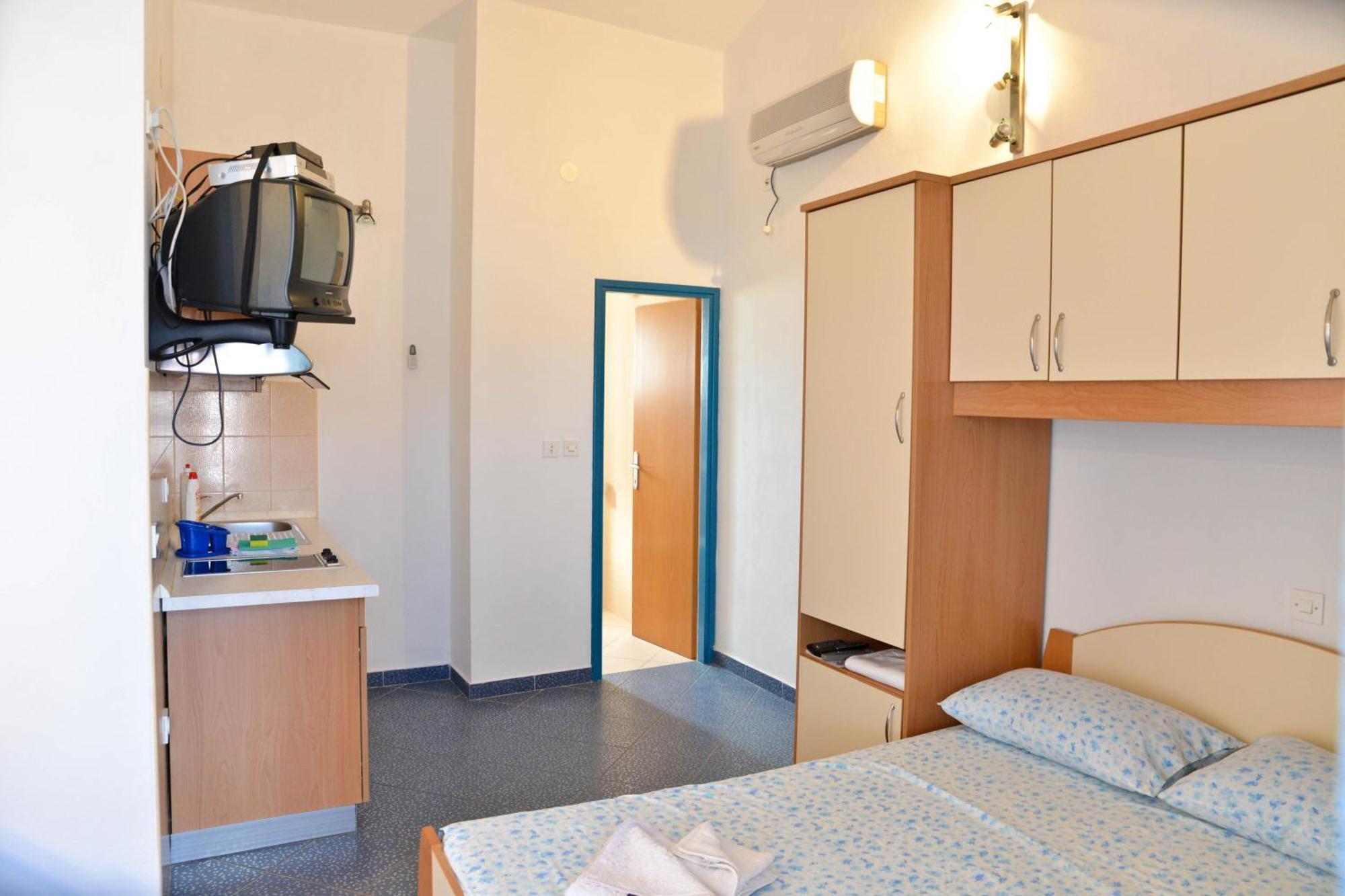 Apartments Lonic تشوكييتزا الغرفة الصورة