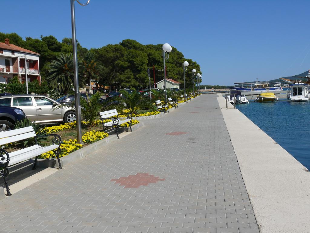 Apartments Lonic تشوكييتزا الغرفة الصورة
